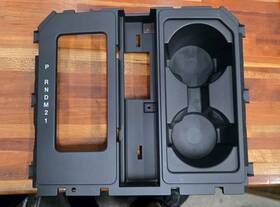 Ford Gl3j15045a06cg3zhe 2015-2020 F150 Console Shifter Trim Panel With Cupholders Xlt