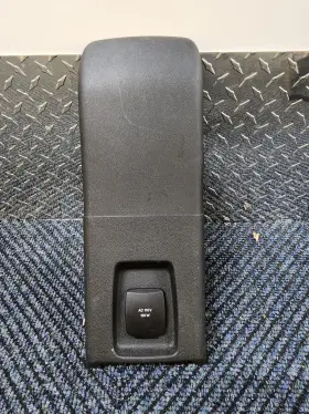 Gn15a043b63 Ford 2018-2020 Ecosport Rear End Trim Center Console Oem