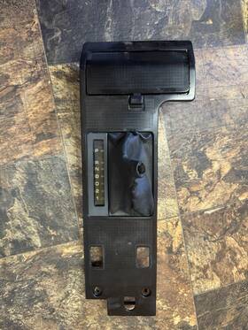 General Motors 10159094 1985-92 Firebird Trans Am Formula Console Shifter Plate Cover Automatic 700r4
