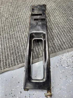 14011818 General Motors 77-82 C3 Corvette Emergency Parking Brake Cover Handle Frame Retainer Bracket Oe