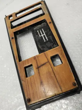 14018856 General Motors 81-82 C3 Corvette Center Console Shift Plate 4 Speed Manual Shifter Bezel Flaws