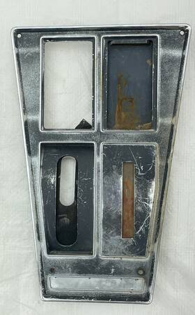 General Motors 3996820 Chevrolet Corvette Shift Plate C3 Console Trim Shifter Cover No Air Condition