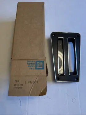 478569 General Motors Nos 1970-1981 Pontiac Firebird Trans Am Console Auto Shift Bezel Gm Oem