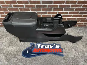 Rf217051console General Motors 2024 Gmc Sierra Hd At4x Oem Center Console New Takeout Blem Obsidian Rush