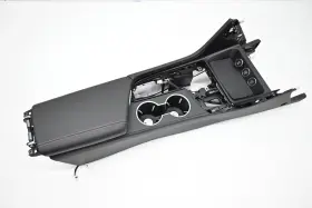 84620-g9000 Genesis 19-25 G70 Front Center Console Arm Rest Storage Compartment Tray Oem