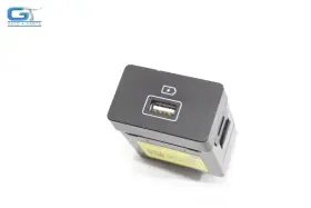 96125t1000 Genesis G70 Console Storage Usb Charging Port Hub Oem 2022 - 2023