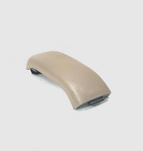 Gm 12388105 98-05 Blazer Jimmy Sonoma Center Console Armrest Cover Lid Curved Tan Oem