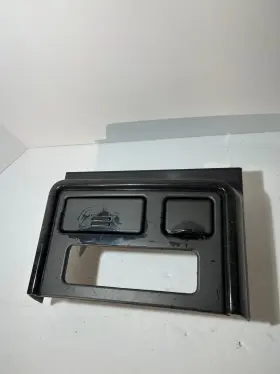 15179653 Gm 03-06 Gmc Sierra Yukon Denali Center Console Front Bin Woodgrain Trim Dash Bezel