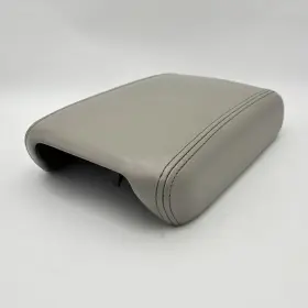 22844183 Gm 07-17 Traverse Acadia Enclave Center Console Armrest Arm Rest Gray Oem