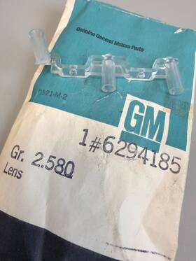 Gm 6294185 1968-1971 Corvette Shifter Console Plate Fiberoptic Rear Lens Nos