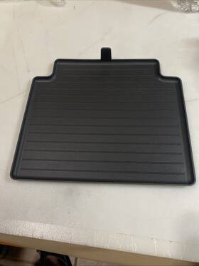 Gm 84265942 Genuine Liner Yukon Tahoe Console Mat 84263727