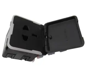 85639762 Gm Console Power Outlet Receptacle 120/150 Volts For Europe Cadillac Chevrolet Gmc