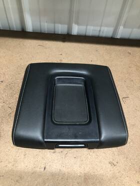 Gmc 012001513ah 14-19 Silverado Sierra Jump Seat Jumpseat Center Console Lid Top Armrest Black