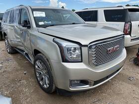 Gmc 23227207 Used Front Upper Center Console Fits 2015 Yukon Xl 1500 Roof With Sunroof Fron