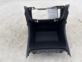 84698811 Gmc 18-24 Terrain Console Center Compartment Tray With Power Outlet Oem