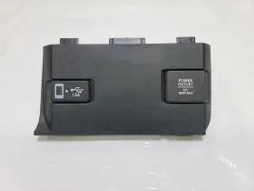 77240-tba-a01 Honda 77241 A01za 2016-2021 Civic Center Console Usb Power Outlet Switch Panel