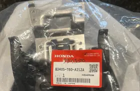 83405-t60-a21za Honda Armrest Door - 2023-2025 Civic
