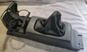 83412-sr3-000zb Honda 92-95 Civic Eg Manual Shifter Bezel Console With Cup Holder And Boot Gray