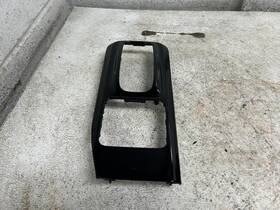 Honda 83420t90a0 2025 Pilot Front Console Shifter Bezel Gloss Black Oem Id