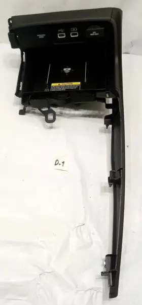 83421-t20-a2 Honda Oem 2022-2024 Civic Front Center Console Power Outlet Port As Pictures