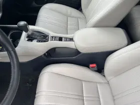 834303w0a11 Honda 23-24 Hr-v Front Floor Console Gray Top Tc -w-m 2.0l At Awd 50k Ex-l 65326