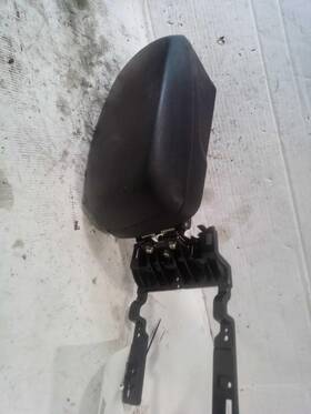 Hyundai 84610a5110ry Used Front Lower Center Console Fits 2016 Elantra Htbk Gt Floor At Without