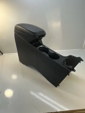 84611-3y000 Hyundai 2012-14 Elntra Center Console Assy With Lid Oem