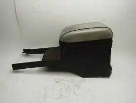 8461139000 Hyundai Center Console Base Xg350 2002 2003 Arm Rest Storage Lid Cover Cup Holder Oem