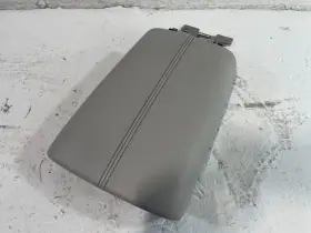 84660-cw000 Hyundai 2022-2024 Tucson Center Console Arm Rest Armrest Lid Cover # 104878