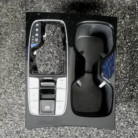 84671-cw000 Hyundai Tucson Center Console Shifter Bezel Cover Black 20 24 Oem