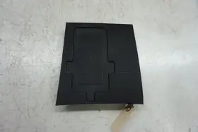 84675j3100 Hyundai 2019-2021 Veloster Oem Center Console Wireless Charging Pad