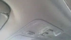928502e000gf Hyundai Console Front Roof With Sunroof Fits 05 Tucson