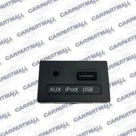 96120-3x000 Hyundai 2011-2013 Elantra Console Usb Aux Auxiliary Jack Socket Port