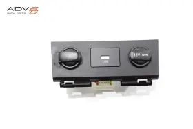 96125d3000 Hyundai 2022-2023 Kona Center Console Storage Tray And Power Outlet Usb Port Oem