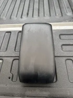 96920ac711 Infiniti 2003-2006 G35 Black Sedan Center Console Leather Armrest Lid With Vent