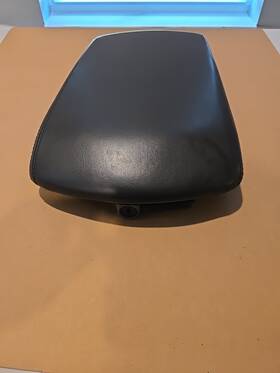 Infiniti 9692c-75603 2004-2010 Qx56 Center Consule Lid Armrest Black Leather Oem Read Ad