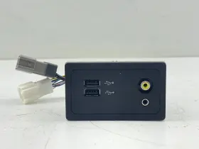 284h34ga2c Infinity 18 20 Infiniti Q50l Aux Audio Input Dual Usb Port Oem