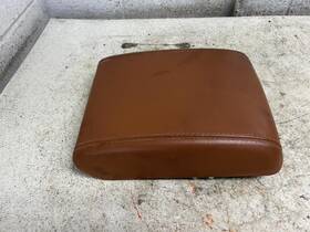 Jaguar 241.ja1f22 2022 F Type Center Console Tan Leather Armrest Oem
