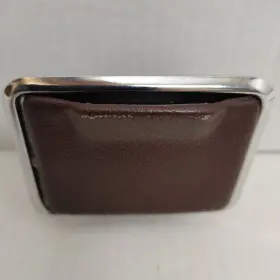 1a27849 Jeep 88 - 96 Cherokee Center Console Rear Ashtray Maroon Oem
