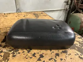 5fz62lazaa Jeep Grand Cherokee 5.9l 98 Limited 5.9 Zj Leather Center Console Lid Top With Cupholder