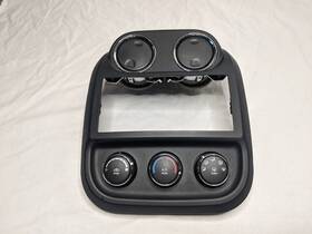 Jeep P55111132ad 2011 To 2017 Patriot Dash Climate Temperature Control Radio Bezel Oem I5496