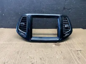 P55111278ae Jeep 2018 To 2020 Compass Dash Screen Display Radio Air Vent Bezel Oem I5403 Dg
