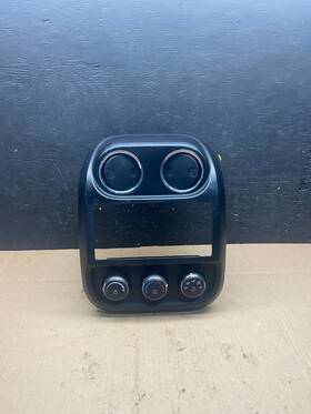 Jeep P55111278af 2011 To 2017 Compass Dash Climate Temperature Control Radio Bezel P5570 Dg