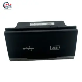 68453787 Jeep Wrangler 2018 - 2020 Center Console Usb Port Aux Jack Hub Oem