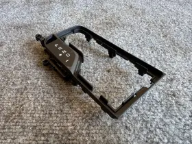 21030-81299 Kia Telluride 20-22 Center Console Trim Black With Shift Indicator Panel Oem