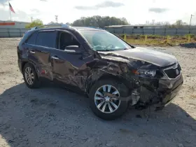 241-11461 Kia Console Front Roof With Sunroof Fits 09 11-13 Sorento 6953050