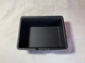 84629r5000 Kia 2021-2022 Sorento Console Center Console-storage Box Tray Oem
