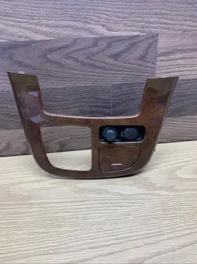 84631-4d000 Kia 2006-2012 Hyundai Sedona Front Center Console Gear Shifter Bezel Astray