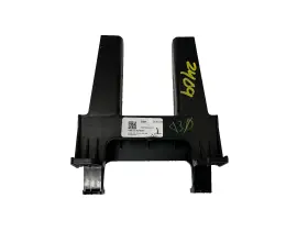 84635-m7000 Kia 2020 Forte Front Center Console Lower Support Bracket Oem