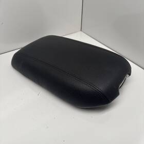 Kia 84660-1u005va 2014-2015 Sorento Black Center Console Lid Armrest Cover Top Leather Oem